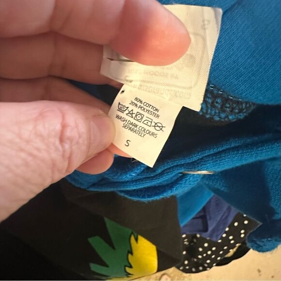 AwDis hoodie  - Picture 4 of 6